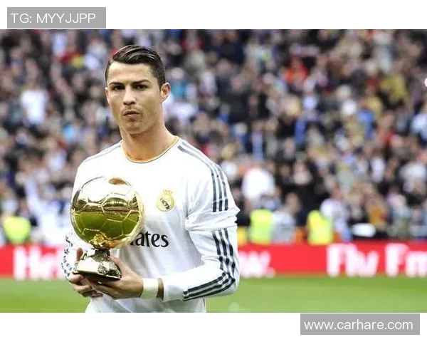 足球明星图片项链让你随时随地感受足球魅力与偶像风采的完美结合